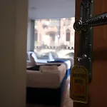 Revent Hotel